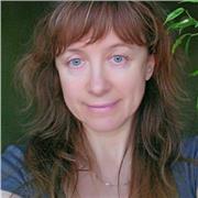 Je suis russe, j'habite à Saint-Pétersbourg, j'ai beaucoup d'expérience en tant que professeur de mathématiques, je propose des services de tutorat en russe en ligne, je parle français